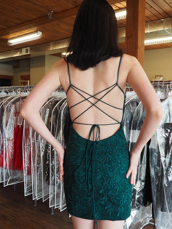 Dark Green V-Neck Appliques Bodycon Short Homecoming Dress