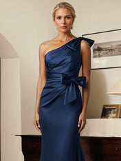 Dark Navy Sheath/Column One-Shoulder Satin Mother Of The Bride Dress With Bows