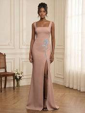 Formal Evening Dress Glamorous Black Square-Neck Crystal Rose Slit Gown