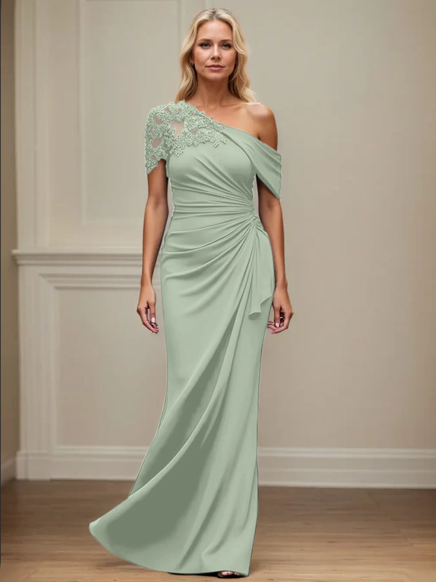 Trumpet/Mermaid Asymmetrical Mother of the Bride Dress with Appliques