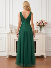 Elegant Dark Green V-Neck Tulle A-Line Gown with Sequin Vine Bodice and Satin Sash Mother of the Bride Dress