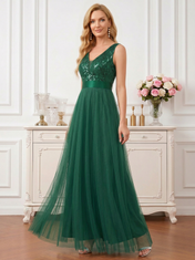 Elegant Dark Green V-Neck Tulle A-Line Gown with Sequin Vine Bodice and Satin Sash Mother of the Bride Dress