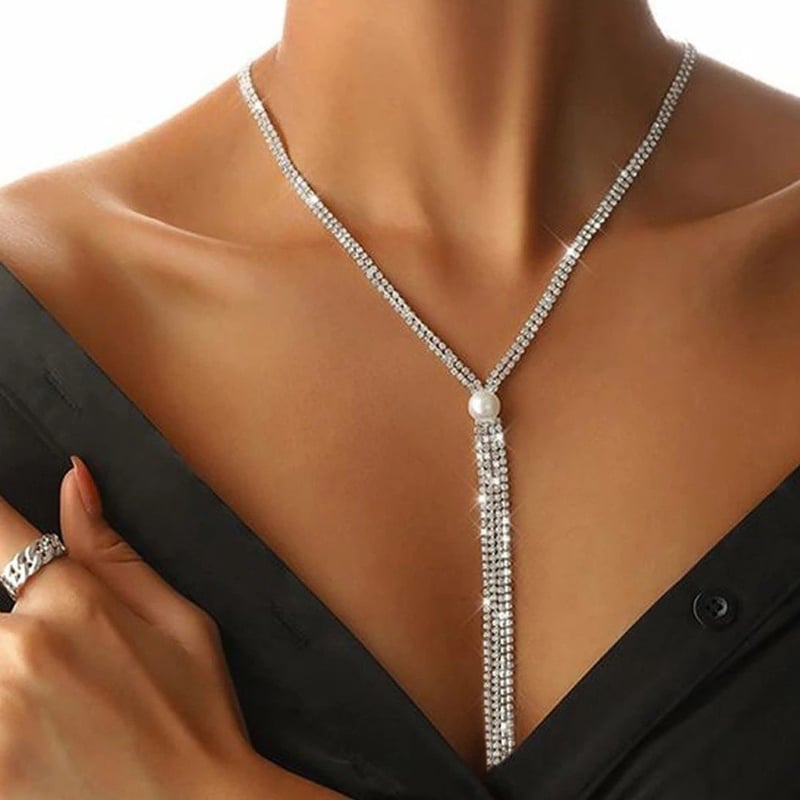 ElegantRoundRhinestoneLariatNecklace.jpg