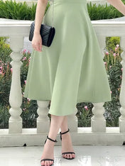 Elegant Green Spaghetti Straps Pleated Party Dress