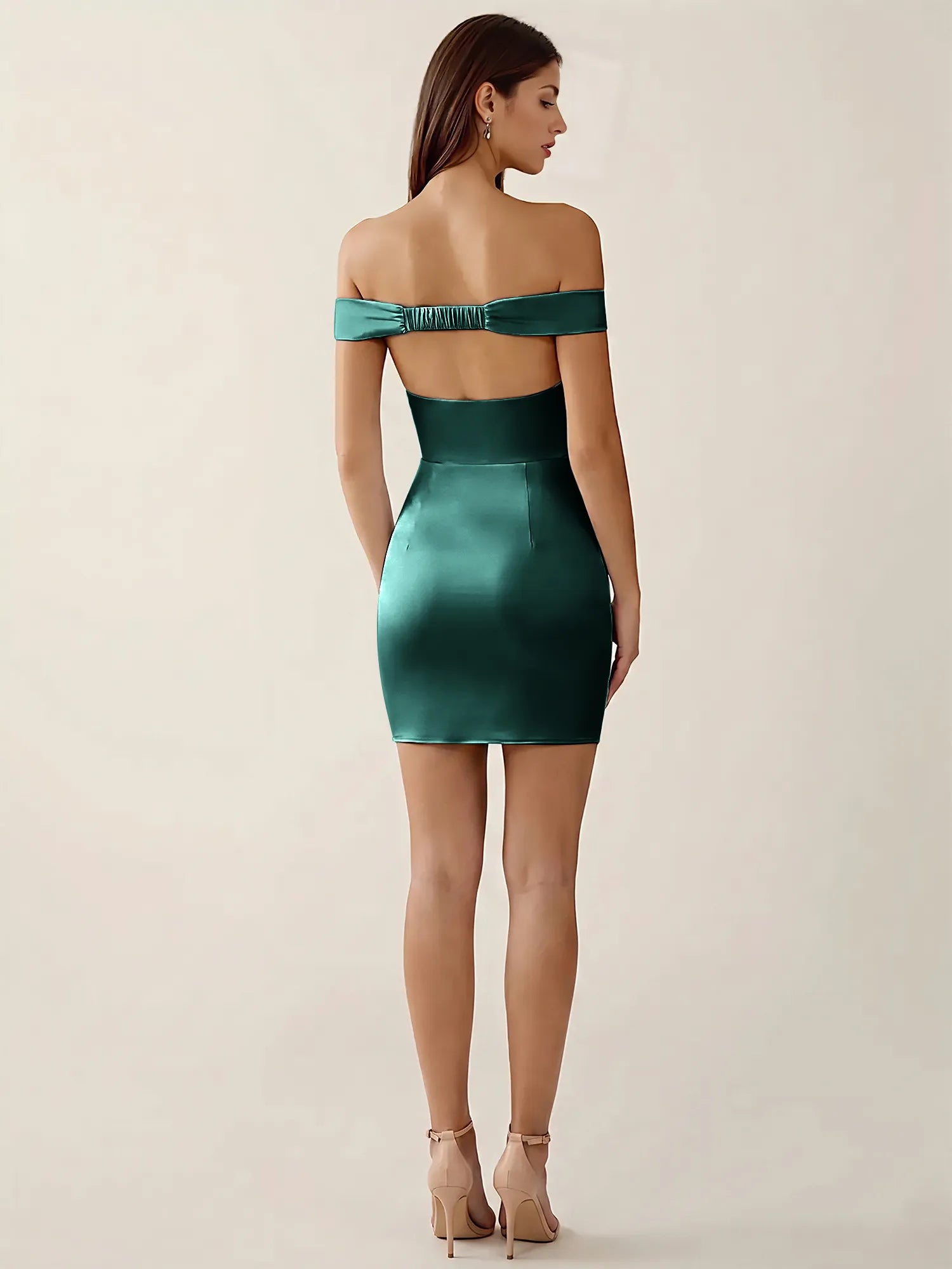 Emerald_Green-117_6d7ab00b-5517-4ccc-84fb-423c212af229.webp