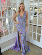 White Floral Embroidered Deep V-Neck Prom Dress with Oversized Bow Train
