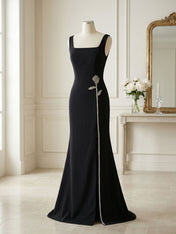Formal Evening Dress Glamorous Black Square-Neck Crystal Rose Slit Gown