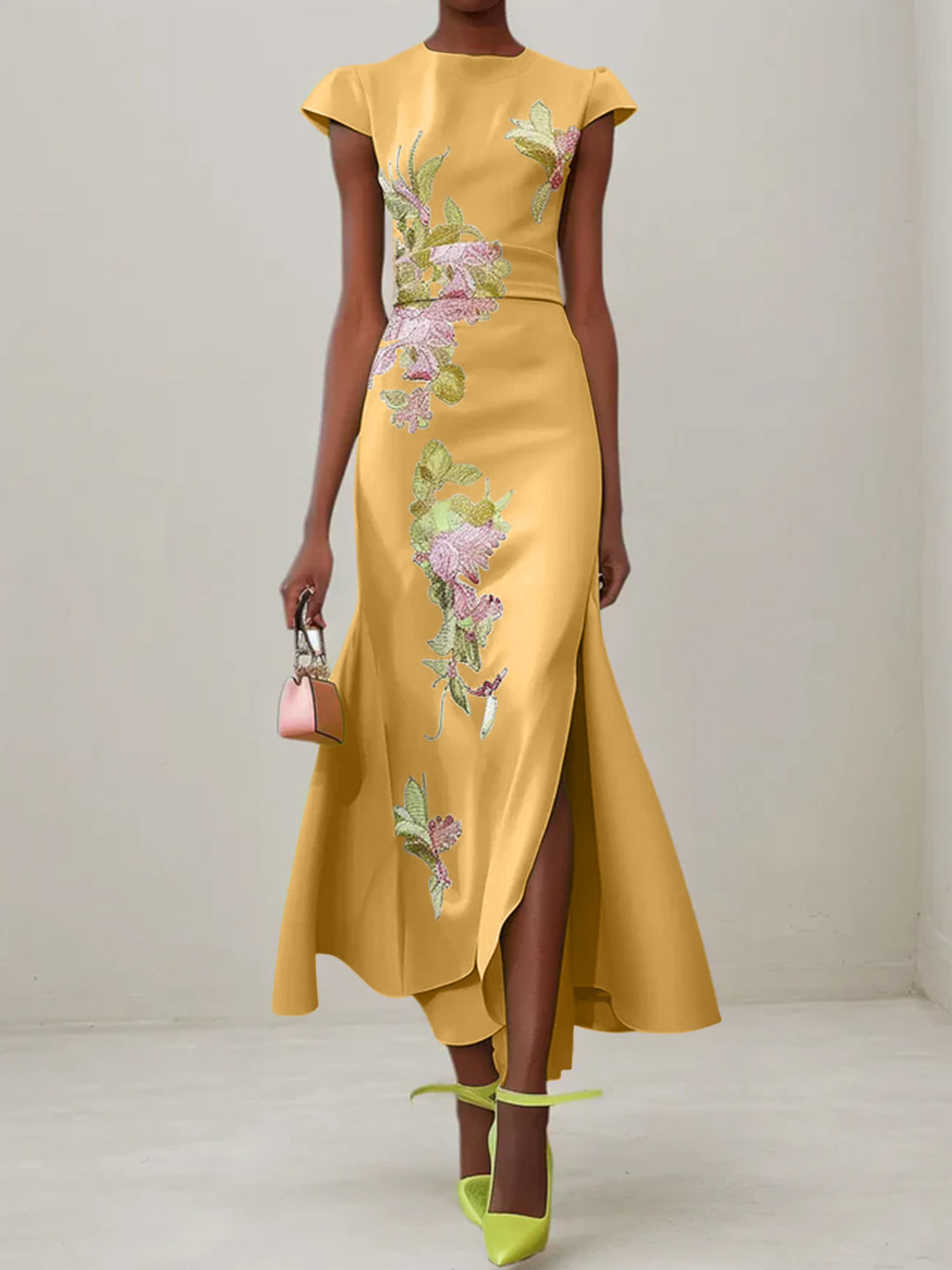 Gold-37_87c4d019-37fd-455a-86bf-531fb6976547.jpg