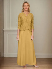 Robe veste en dentelle pailletée et jupe en satin avec veste ouverte 