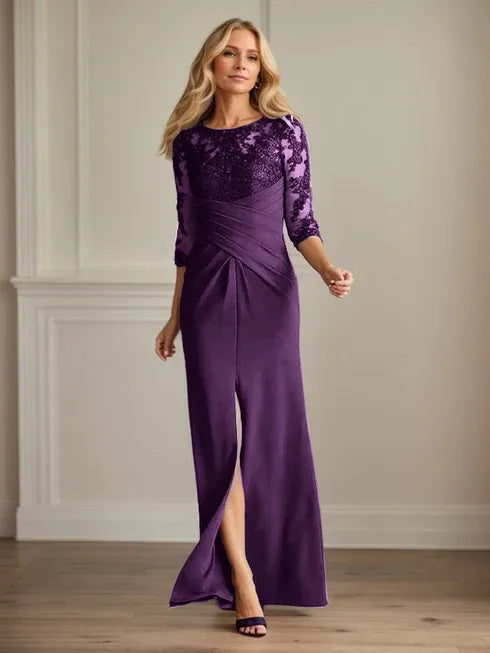 Robe fourreau en crêpe extensible prune pour mère de la mariée 