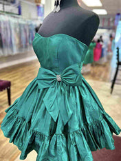 Green A-Line Strapless Short Satin Homecoming Dress With Bowknot