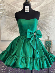 Green A-Line Strapless Short Satin Homecoming Dress With Bowknot