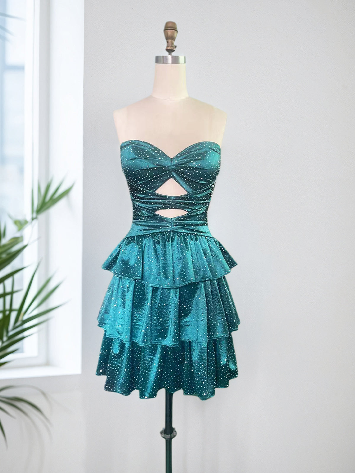 Green A Line Strapless Sweetheart Satin Homecoming Dress with Keyhole