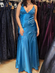 Green Appliques Soft Satin Long Prom Party Dress