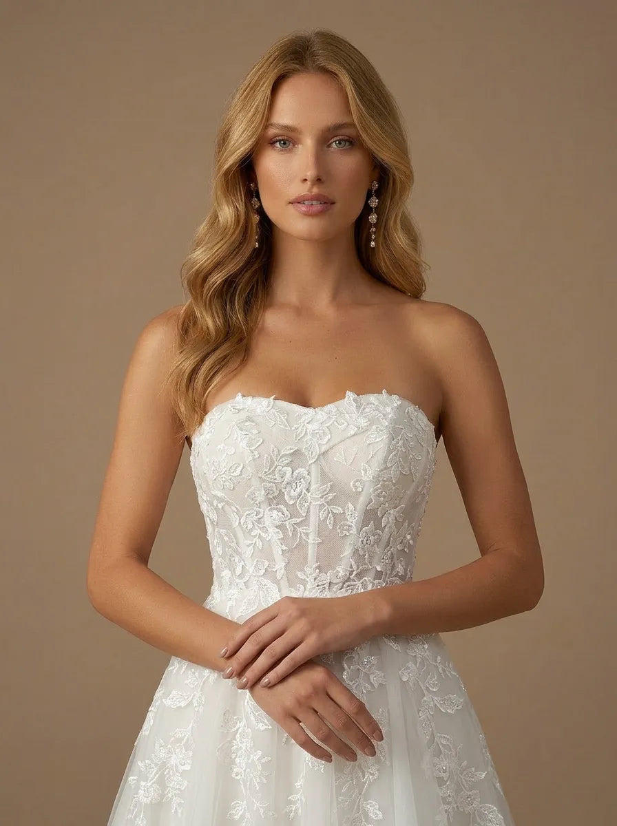 Sweetheart Lace Applique Tulle A-Line Wedding Gown with Corset