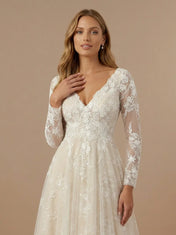Elegant V-Neck Long Sleeve Lace Appliques Tulle A-Line Wedding Gown