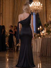 One-Shoulder Black Satin Evening Dresses with Flowing Shoulder Sash