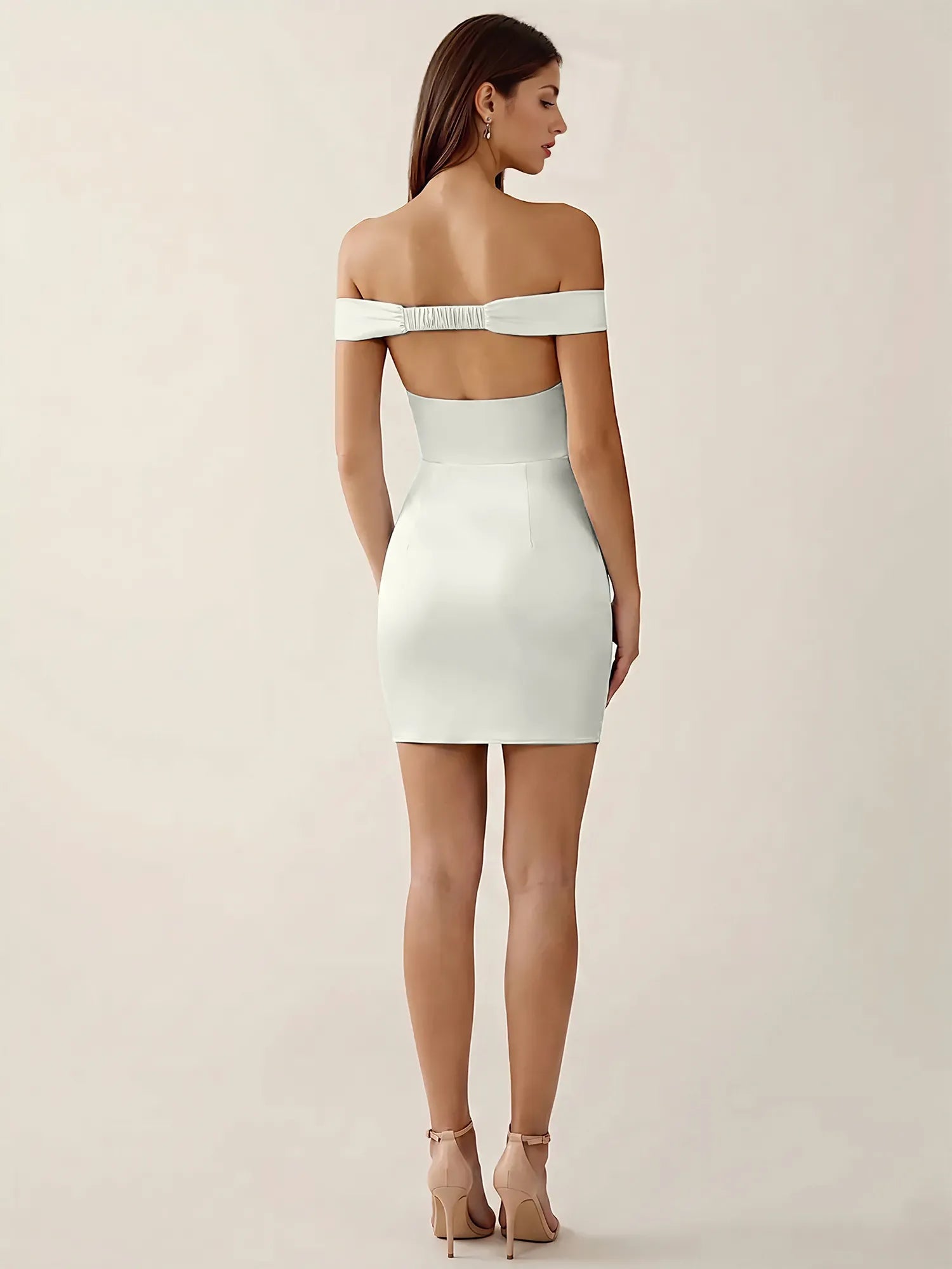 Ivory-12_c0bf6900-8ab5-473e-b24a-c0db0b645475.webp