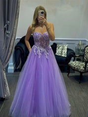 Lavender Sweetheart Corset Tulle Prom Dress with 3D Floral Appliqués