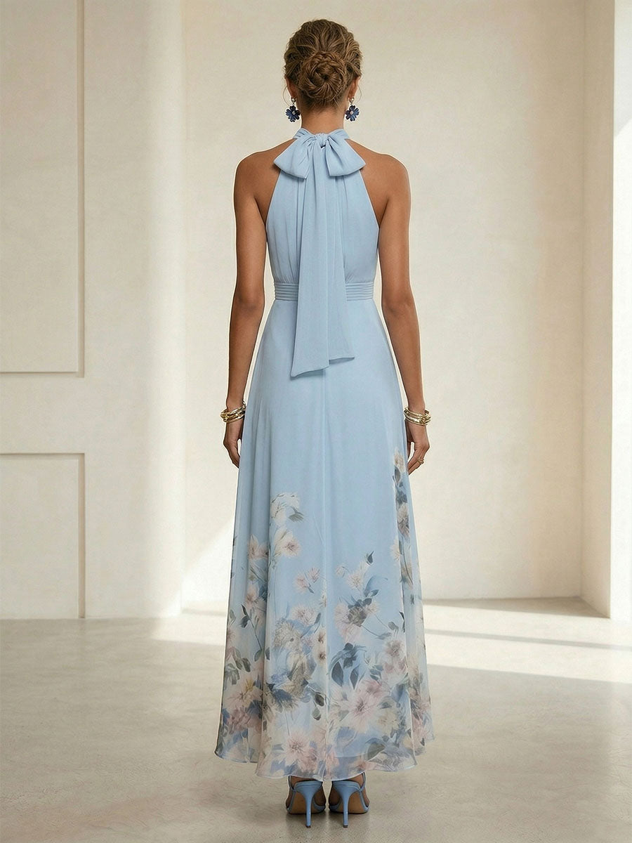 Hellblaues geblümtes Chiffon-Neckholder-ärmelloses A-Linien-Maxikleid