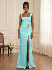 Formal Evening Dress Glamorous Black Square-Neck Crystal Rose Slit Gown