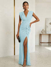 Commanding Formal Evening Dress Emerald Green Plunging V-Neck Slit Gown