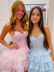 A-Line Sweetheart Lace Up Short Tiered Tulle Homecoming Dress