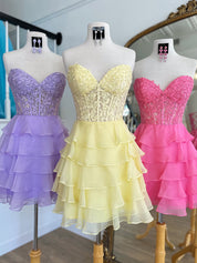 Lilac A-Line Sweetheart Short Tiered Lace Top Homecoming Dress