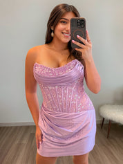 Lilac Bodycon Scoop Neck Satin Short Homecoming Dress with Appliqeus