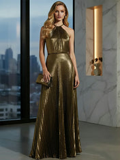 Luxurious Champagne-Gold Pleated Halter Long Prom Dress