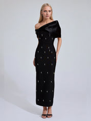Robe de travail semi-formelle verte sans manches à volants, robe midi ajustée
