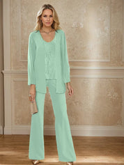 Tailleur-pantalon en mousseline avec veste pour mère de la mariée 