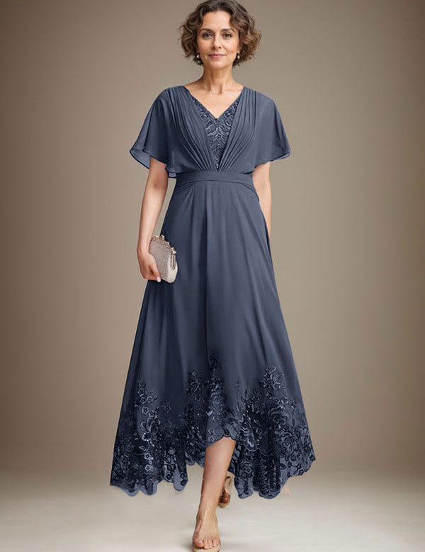 Robe de mère de la mariée asymétrique en mousseline de soie et dentelle, coupe trapèze, col en V, avec plis
