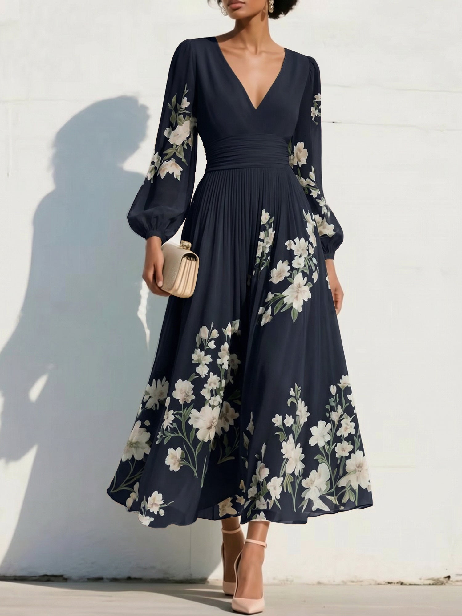 Elegant Floral V-Neck Pleated Midi Dress with Long Sleeves
