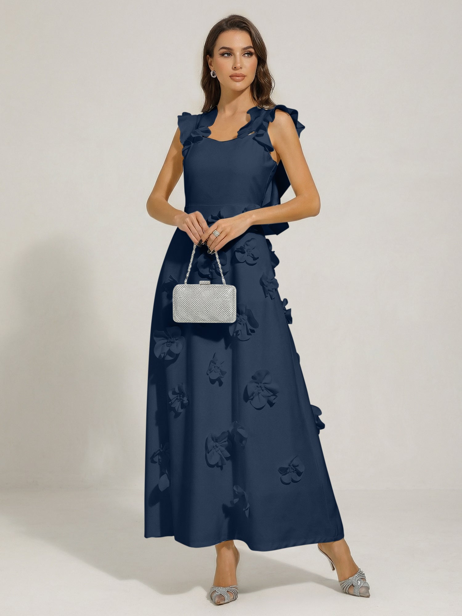 Chic White 3D Flowers A-Line Floor Length Stretch Crepe Dress with Pockets Maxi Dress