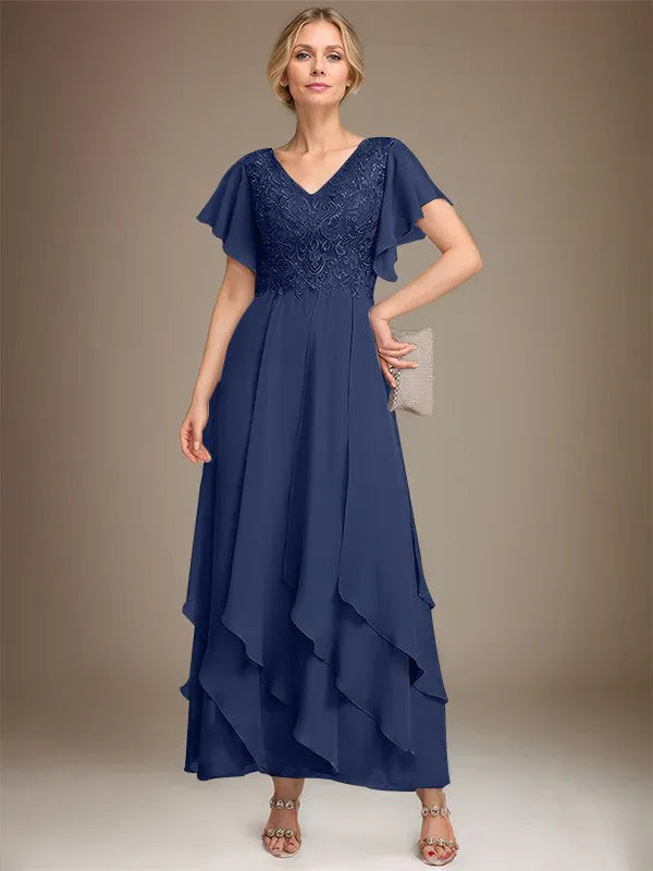 Robe de mère de la mariée trapèze, col en V, longueur cheville, en mousseline de soie et dentelle, avec volants en cascade 