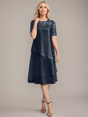 A-Line Scoop Knee-Length Mother of the Bride Dress With Applique & Sequins