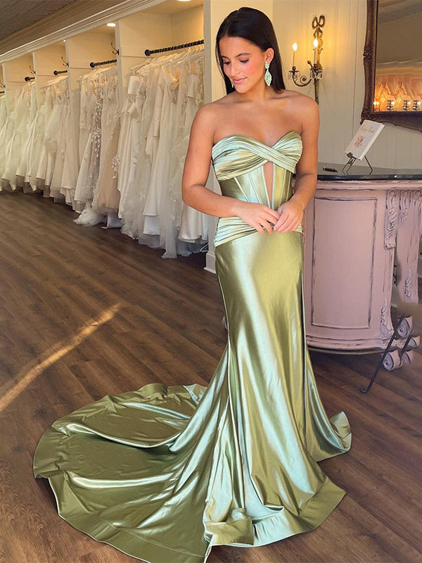 Navy_Mermaid_Strapless_Corset_Bodice_Prom_Dress_with_Slit-18.jpg