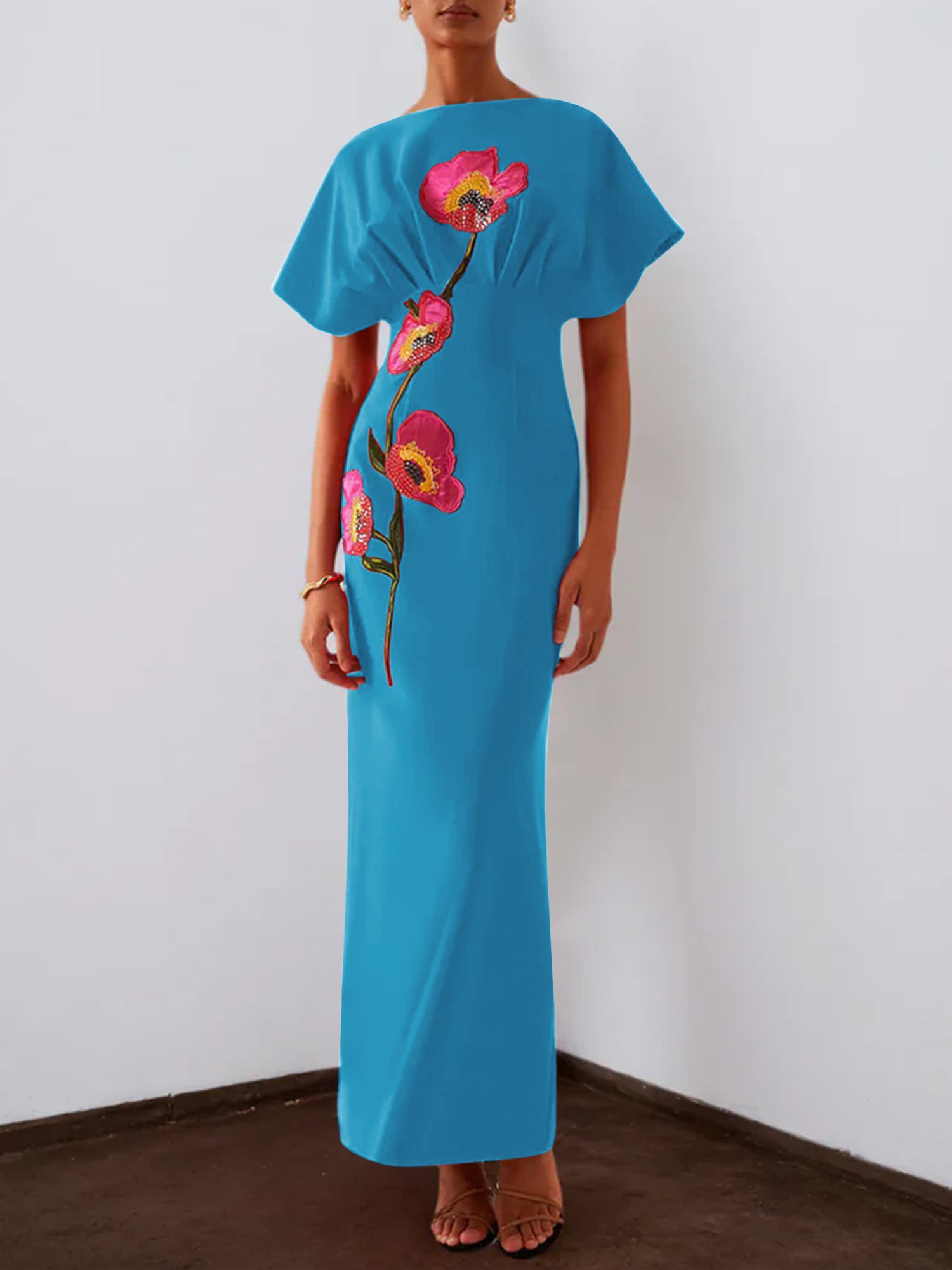 Red 3D Floral Appliqué Boat Neck Short Sleeve Backless Sheath Maxi Dress