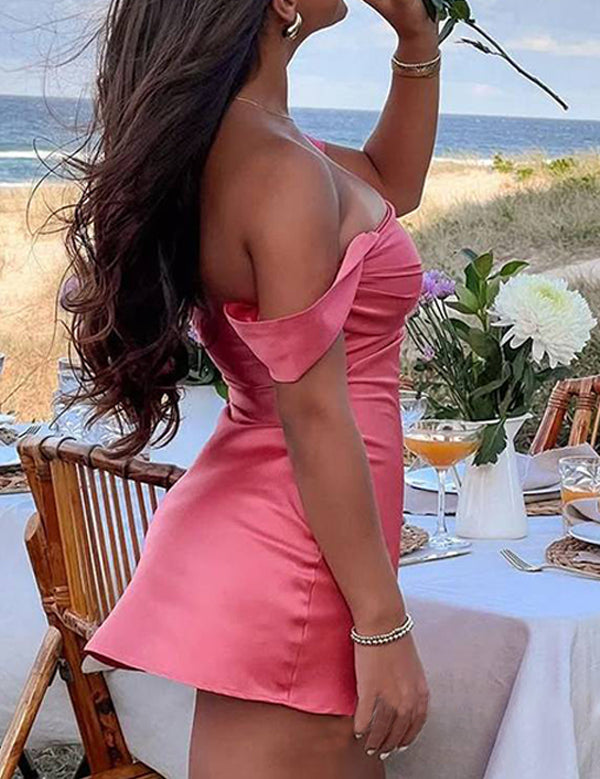 Off the Shoulder Ruched Short Homecoming Dress
