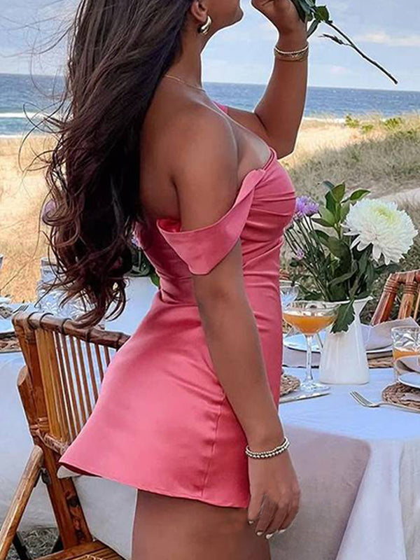 Off the Shoulder Ruched Short Homecoming Dress