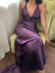 Green Chic Sheath Halter Neck Long Prom Party Dress with Backless Bowknot