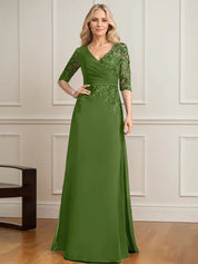 Robe de mère de la mariée trapèze, col en V, longueur au sol, en mousseline de soie et dentelle, avec sequins plissés 
