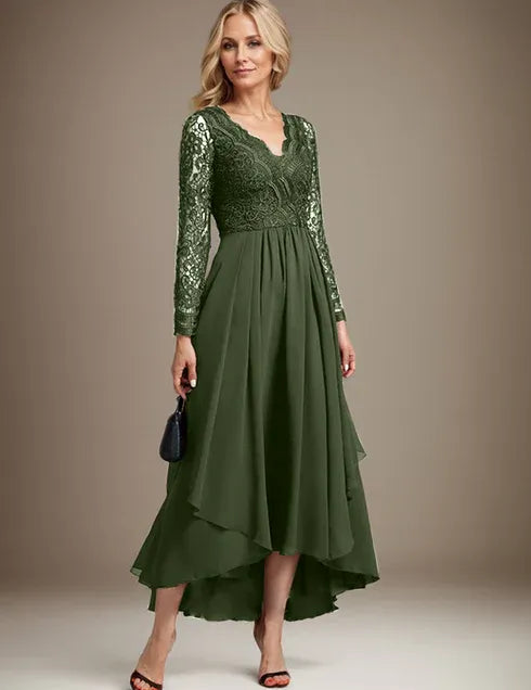 Robe de mère de la mariée asymétrique en mousseline de soie et dentelle, coupe trapèze et col en V 