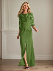 Robe fourreau en crêpe extensible prune pour mère de la mariée 