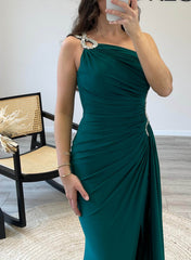 Sheath/Column One-Shoulder Mother of the Bride Dresses
