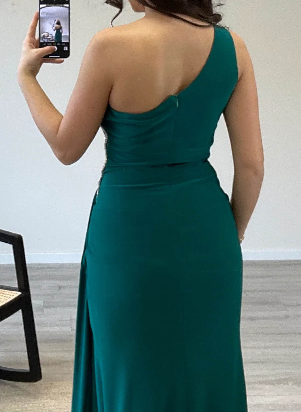 One-ShoulderSparklyPleatedSlitMotherOfTheBrideDresses_2.jpg