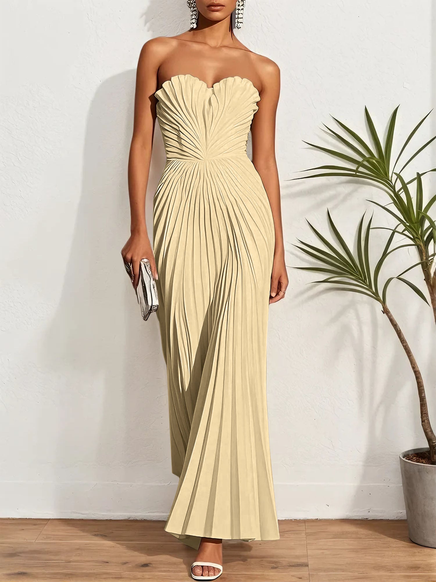 White Pleated Classic Strapless Sleeveless A-Line Maxi Dress