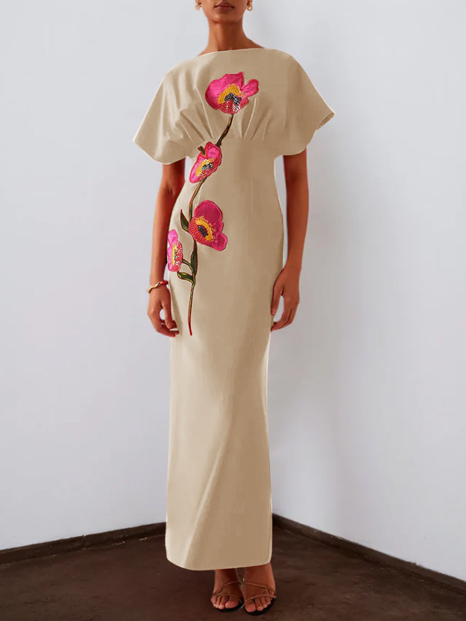 Red 3D Floral Appliqué Boat Neck Short Sleeve Backless Sheath Maxi Dress