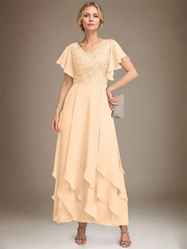 Robe de mère de la mariée trapèze, col en V, longueur cheville, en mousseline de soie et dentelle, avec volants en cascade 